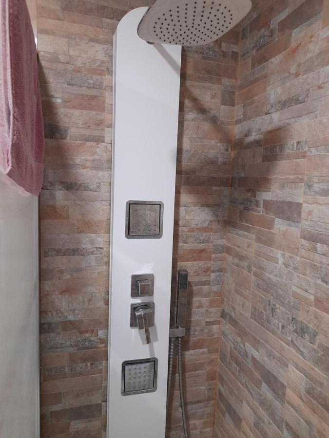 Apartmán Atico Isaac Albeniz La Pineda Exteriér fotografie