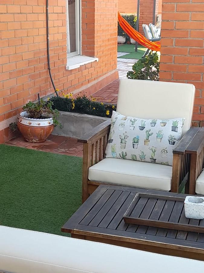 Apartmán Atico Isaac Albeniz La Pineda Exteriér fotografie
